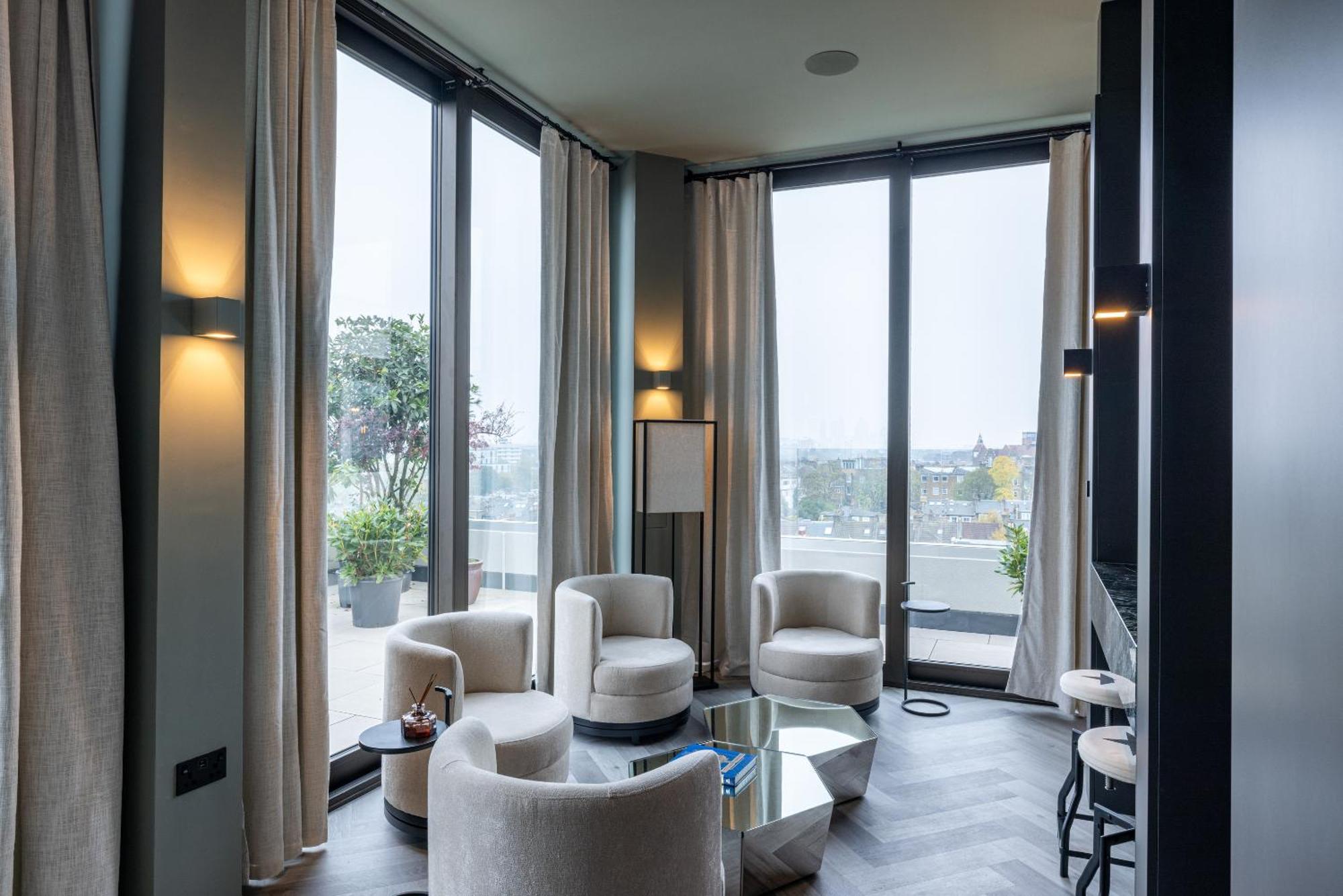 The Haydon By Nestor Apartment Londra Exterior foto